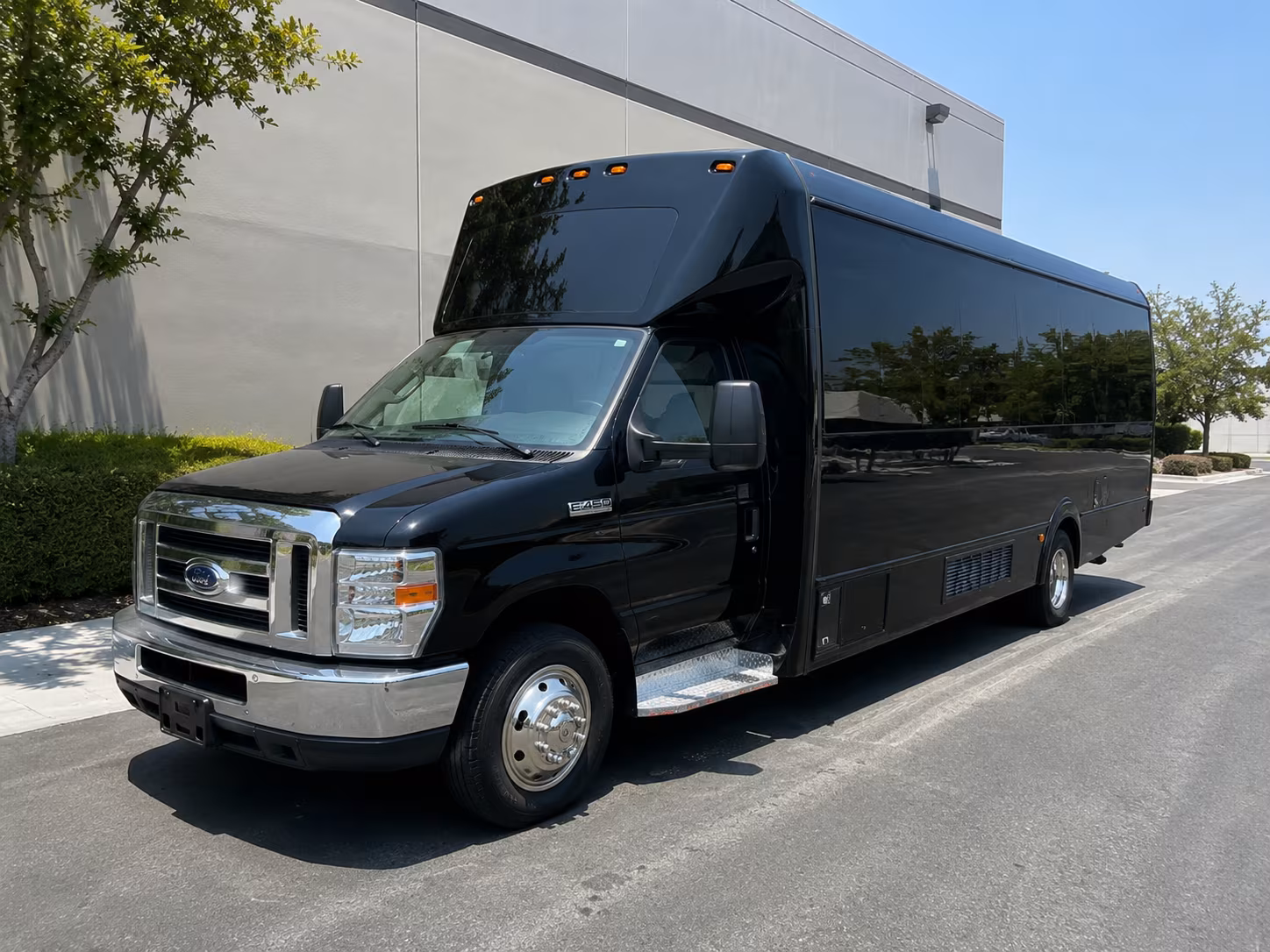 chandler wedding party bus rental