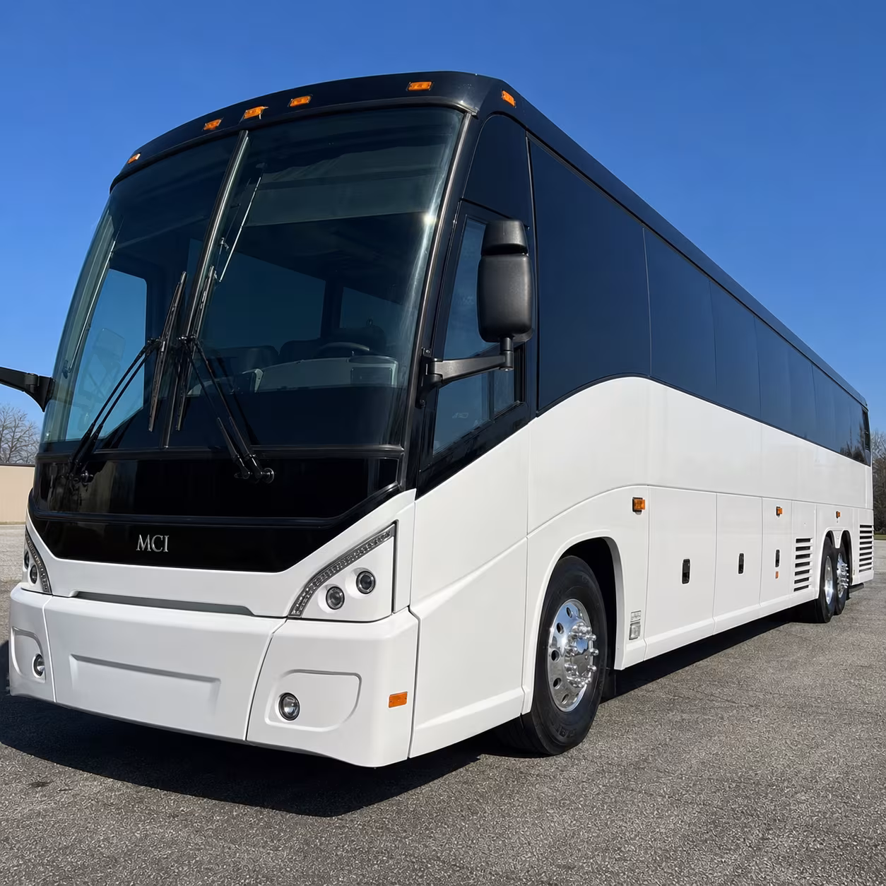 chandlercharterbuscompany com makes finding prom transportation for large groups easy